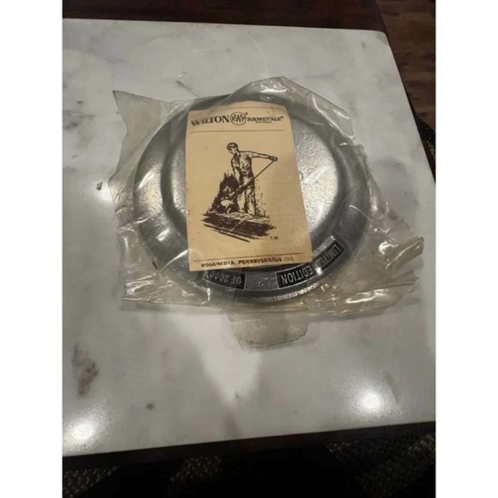 Vintage Limited Edition Planters Peanuts Pewter Plate Advertising‎ - in package